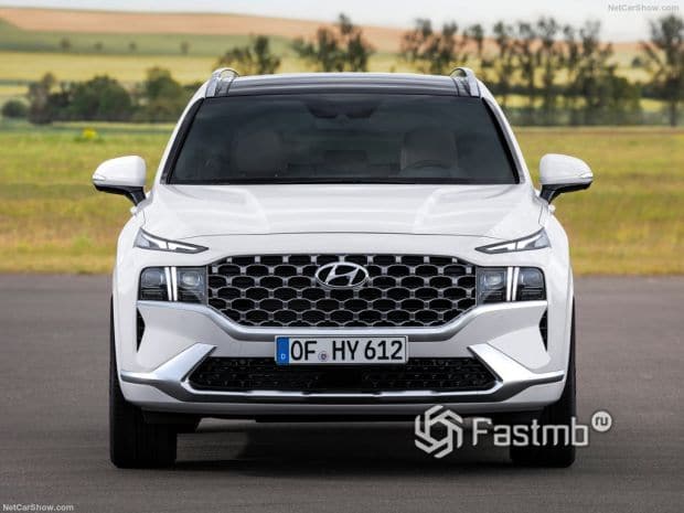 Hyundai Santa Fe 2021, вид спереди
