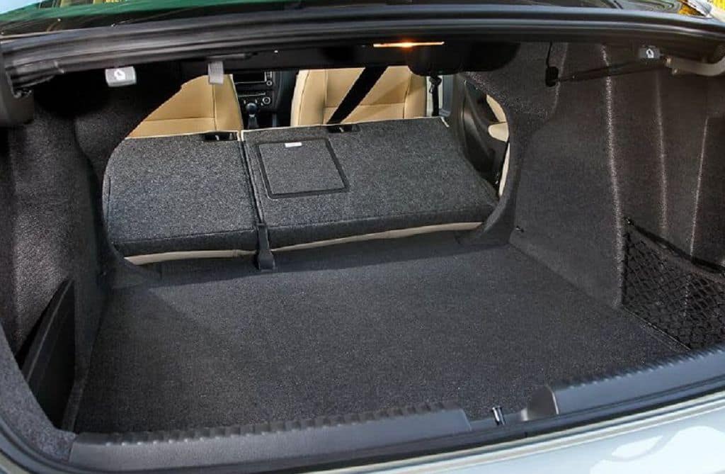 Volkswagen Jetta 6 багажник