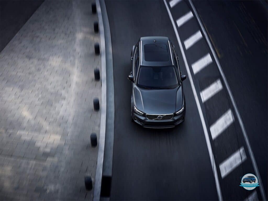 Volvo XC40 2021 - Может конкурировать с Volkswagen Tiguan ?