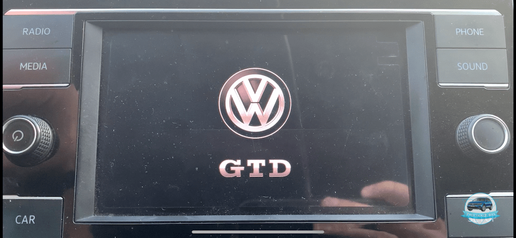 Изменение экрана приветствия Volkswagen Tiguan 2