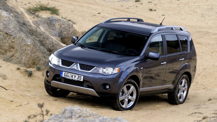 Mitsubishi_outlander