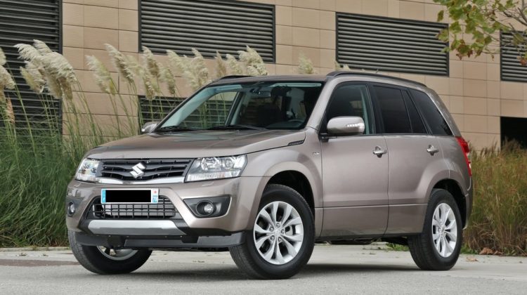 Японский кроссовер Suzuki Escudo (Grand Vitara)